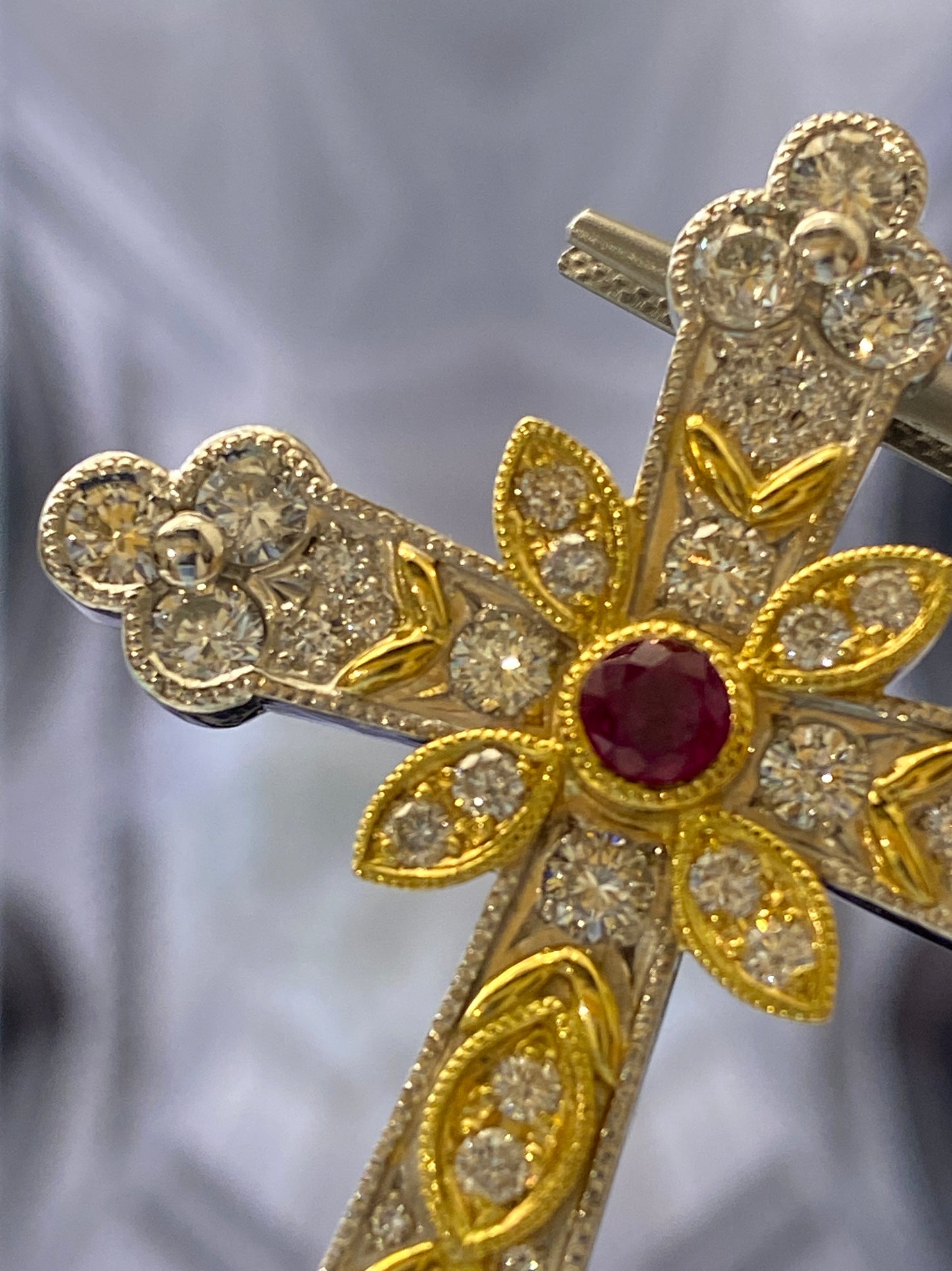 Apostle's Cross Motif 2-tone Gold Pendant Top