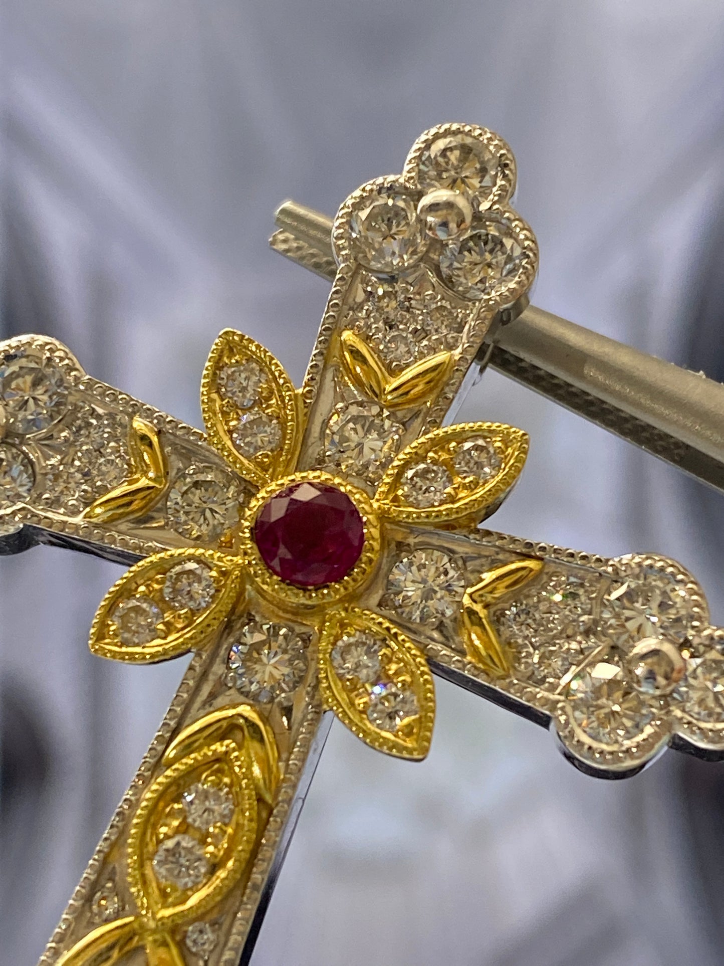 Apostle's Cross Motif 2-tone Gold Pendant Top