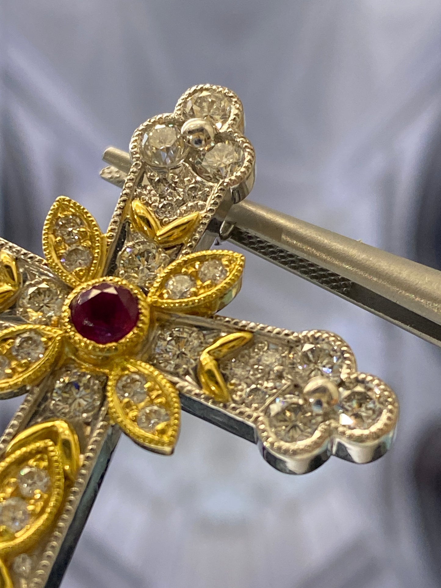 Apostle's Cross Motif 2-tone Gold Pendant Top