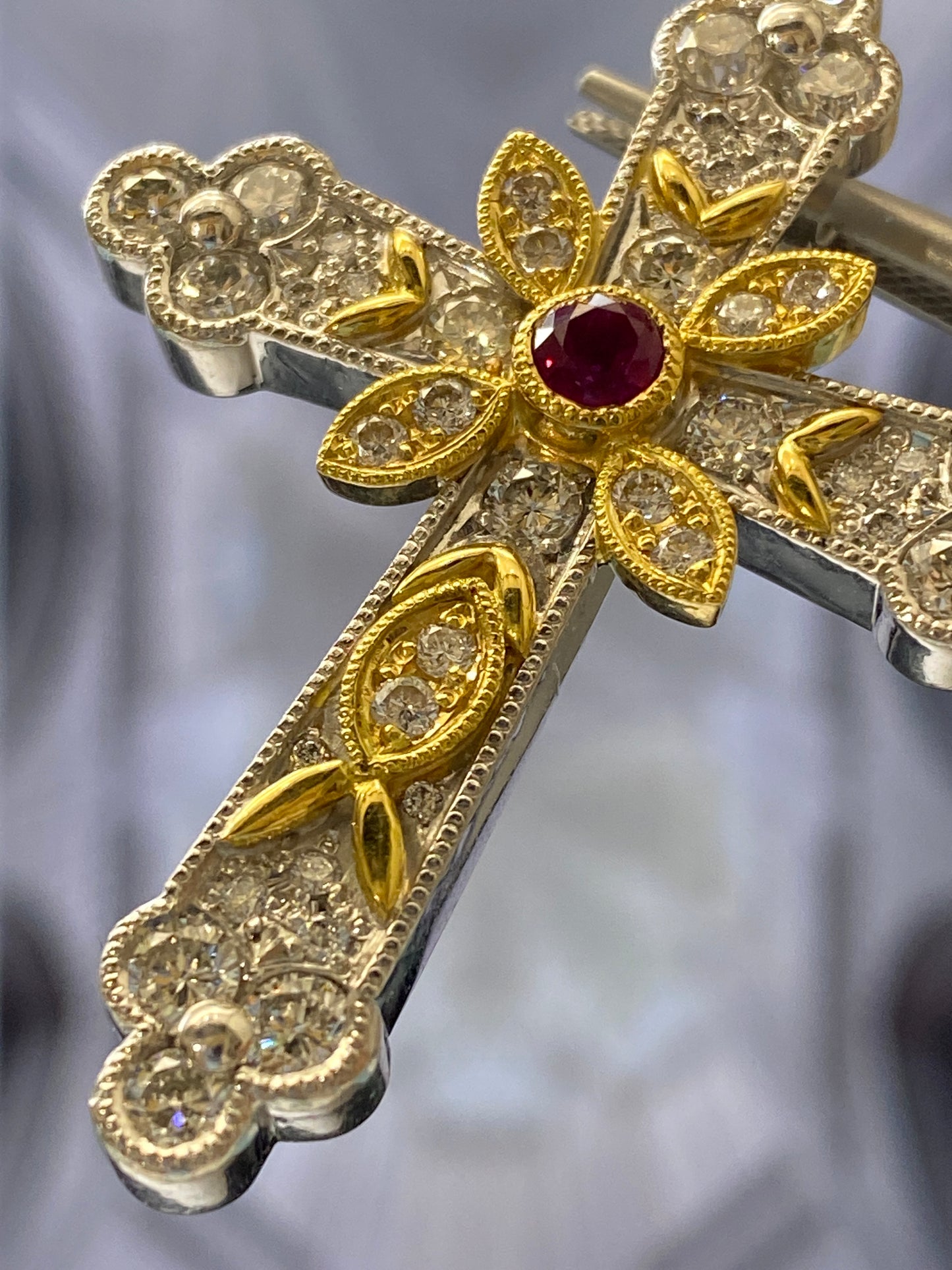 Apostle's Cross Motif 2-tone Gold Pendant Top