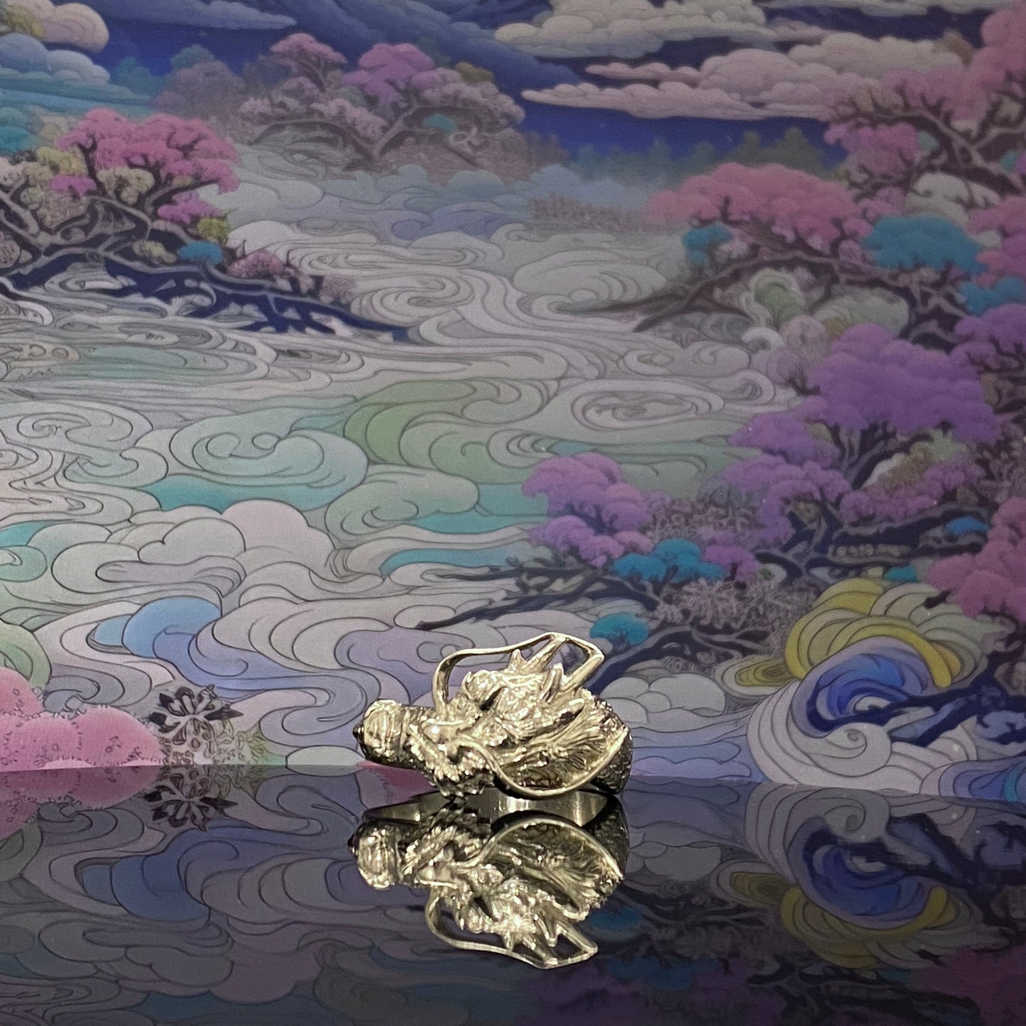 Dragon motif Diamond Ring