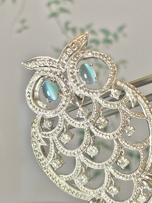 Owl motif Catseye Diamond Brooch