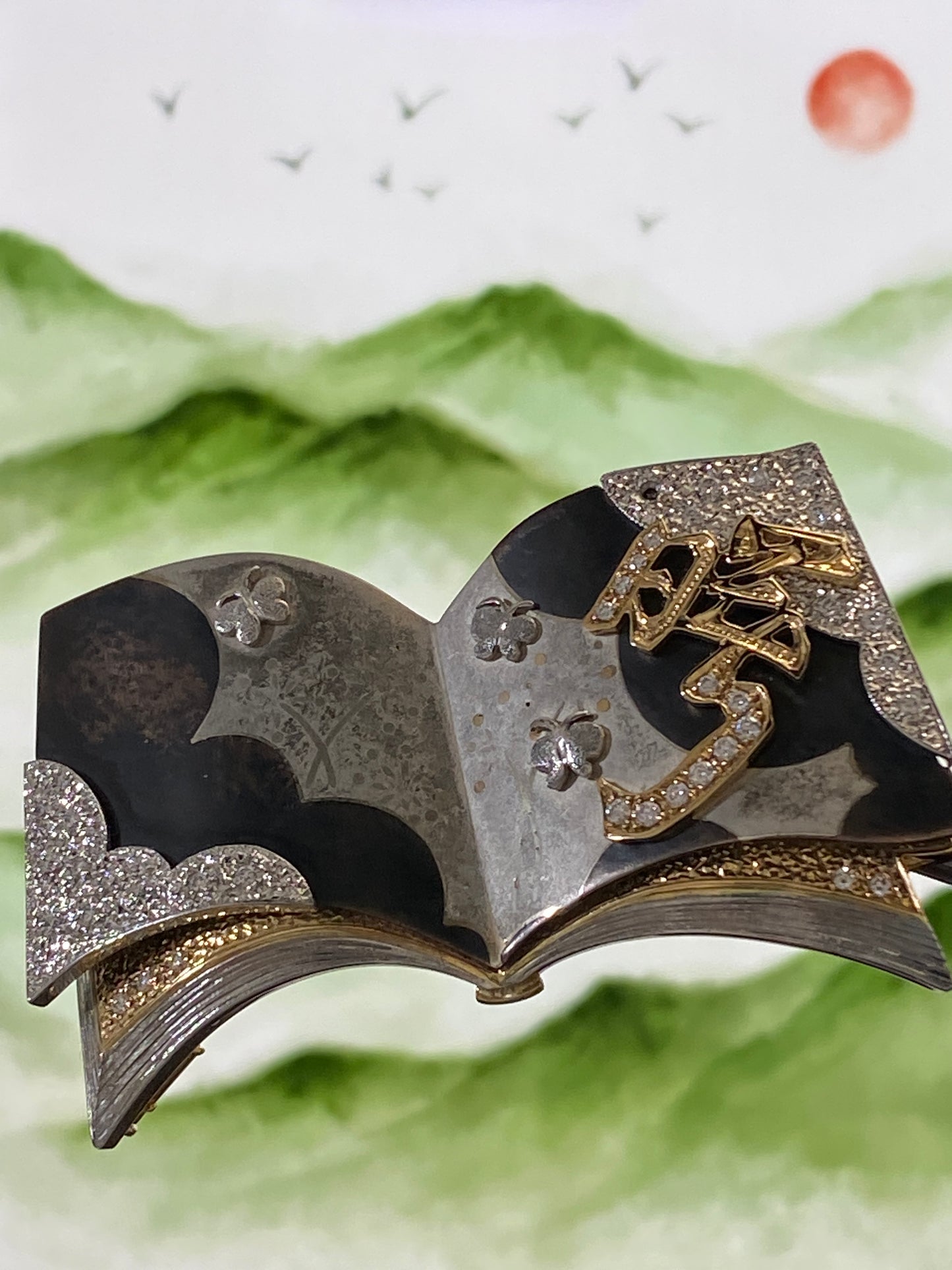 Nobuko Ishikawa's Book Motif Onyx Diamond Brooch and Pendant Top