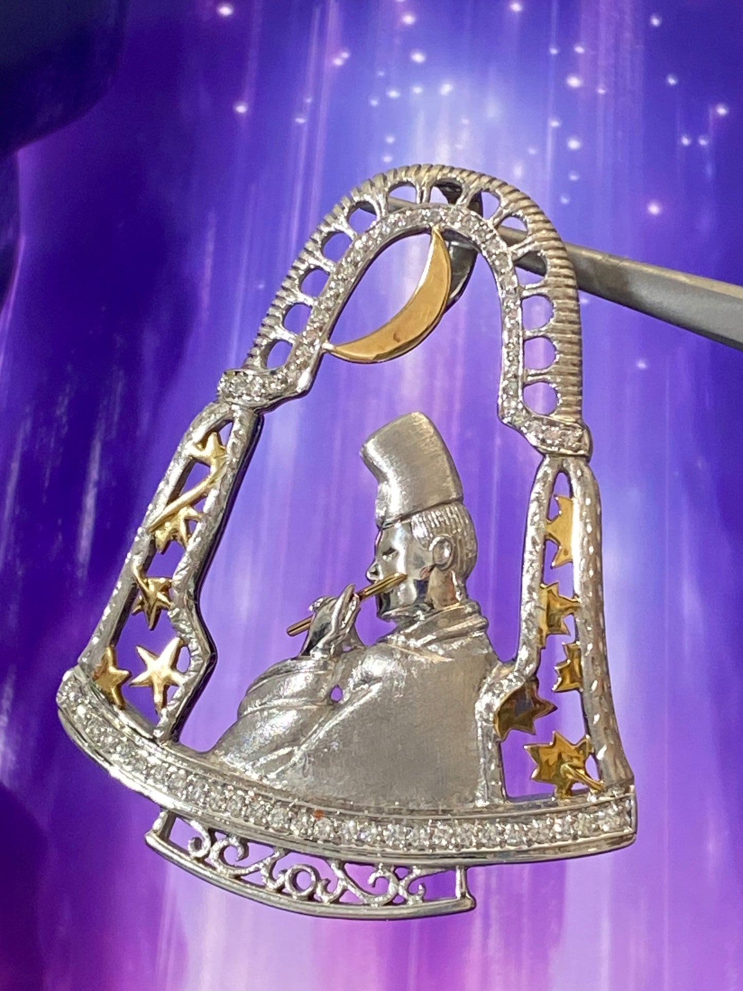 Japanese Flutist Openwork Diamond Pendant Top