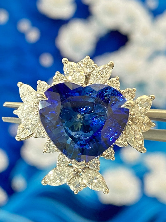 6 carat Heart Royal Blue Sapphire Ring