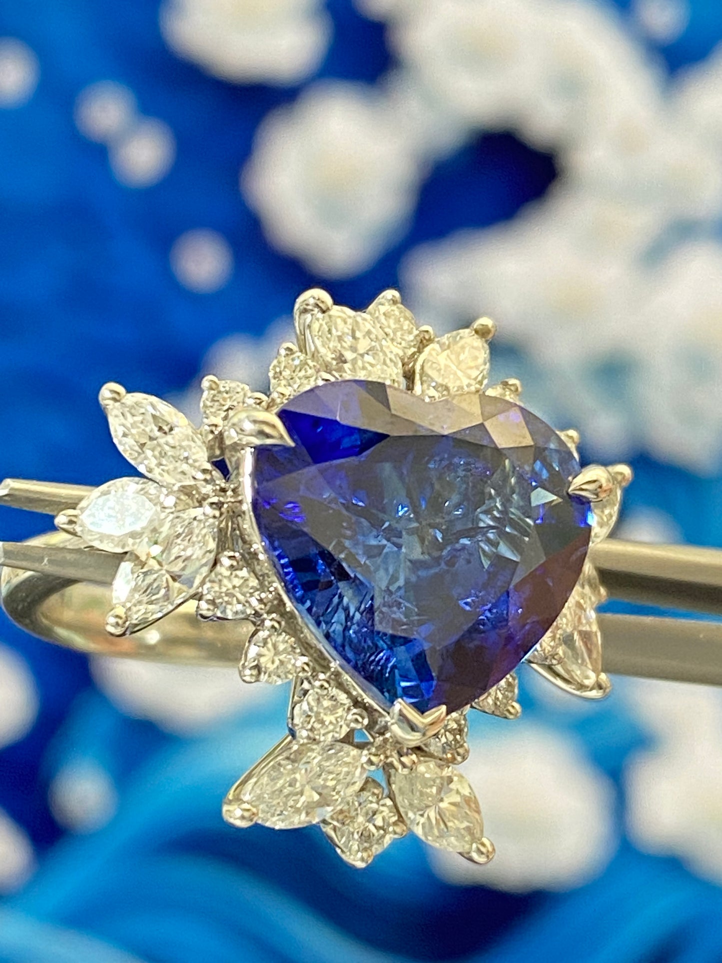 6 carat Heart Royal Blue Sapphire Ring