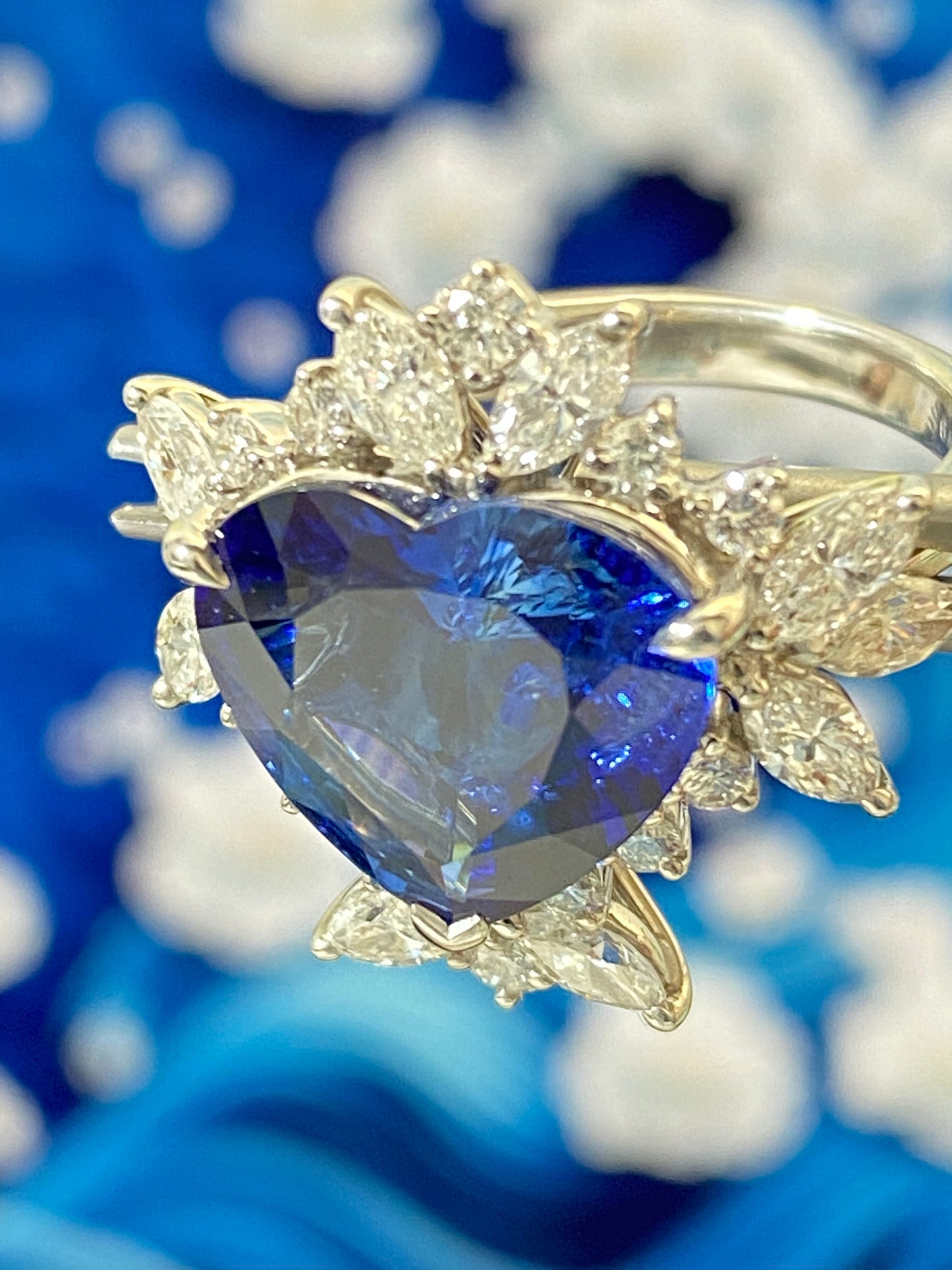 6 carat Heart Royal Blue Sapphire Ring
